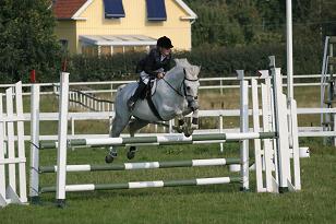 julia_casper_144_4440w.jpg