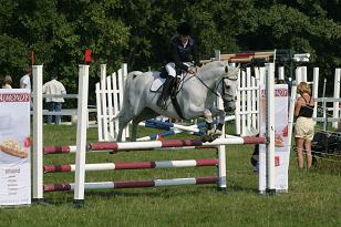 julia_casper_142_4300w.jpg