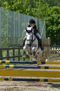 agnes_dappledarragh_188_8898.jpg