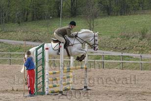 img_105_0552_w.jpg
