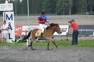 tinkaviking_karin_136_3665w.jpg